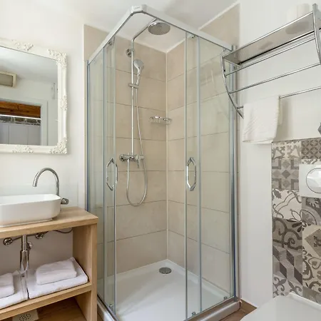 ゲストハウス Imperator