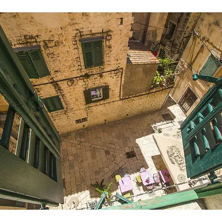 ゲストハウス Imperator スプリト